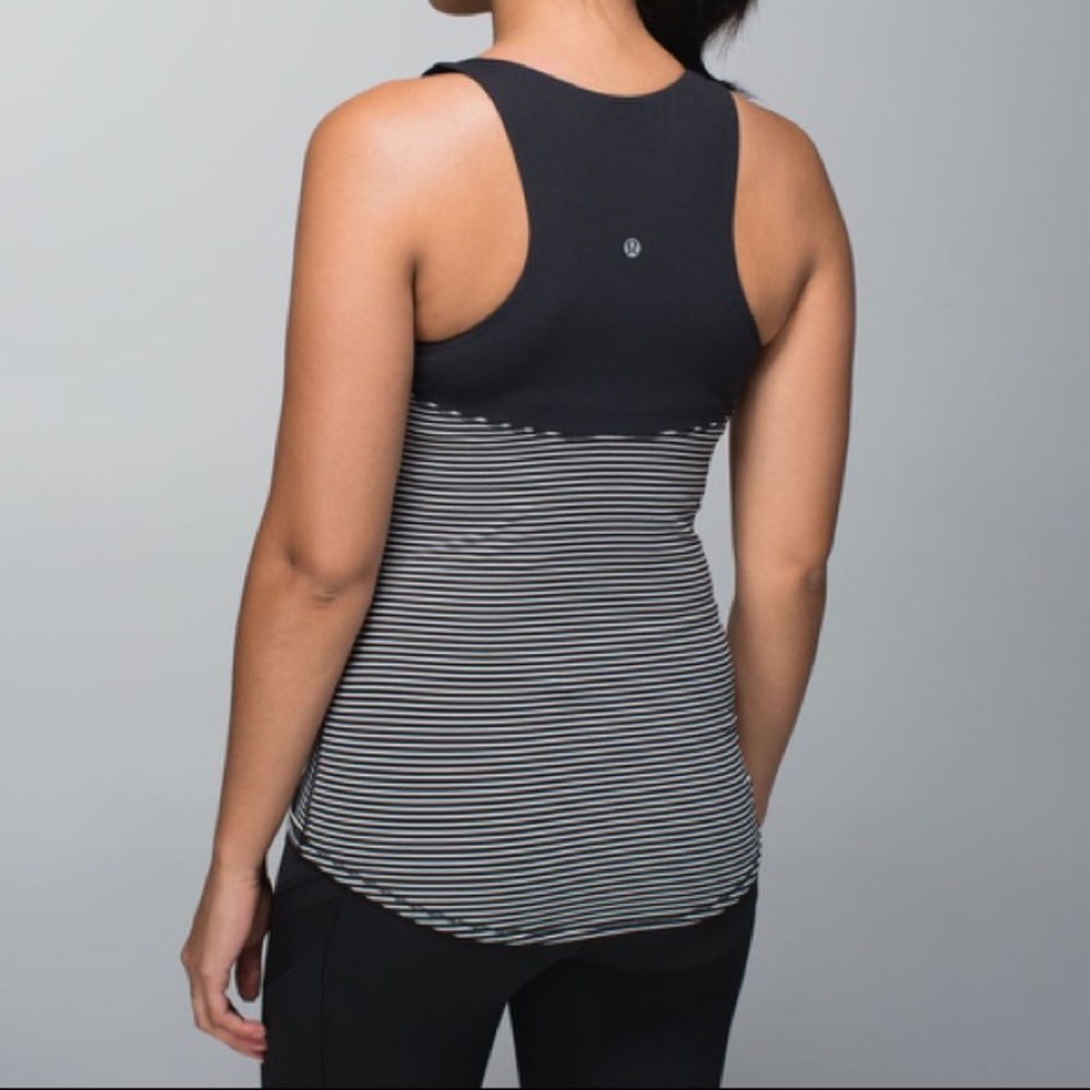 Lululemon Run: First Base Tank - Picture 2 of 6